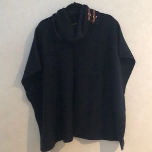 Poncho/Sweater